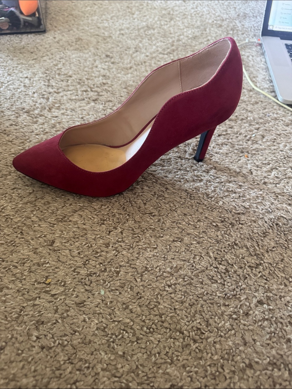 Kelly & Katie Burgundy Pointed-Toe Pumps - Picture 2 of 2